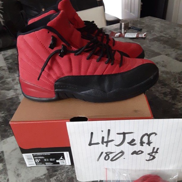 Jordan 12 reverse flu games 8/10 condition - Picture 2 of 4